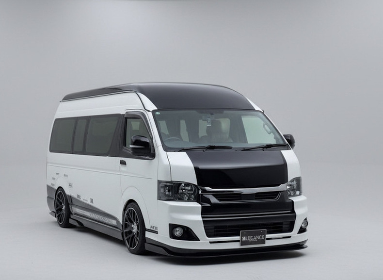 コンプリートカー ファインテックツアラー