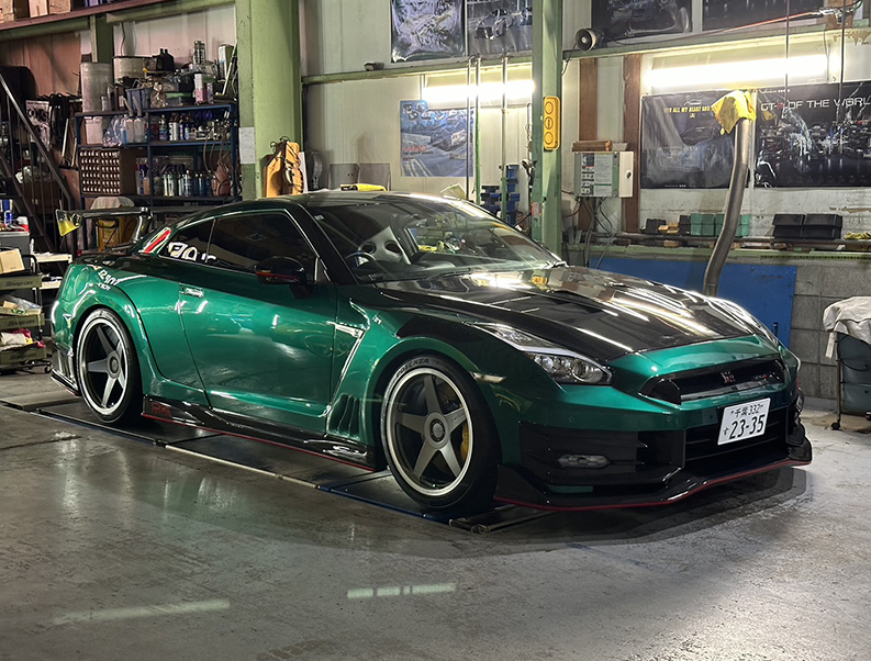 TOP SECRET R35ZEEK-R spec