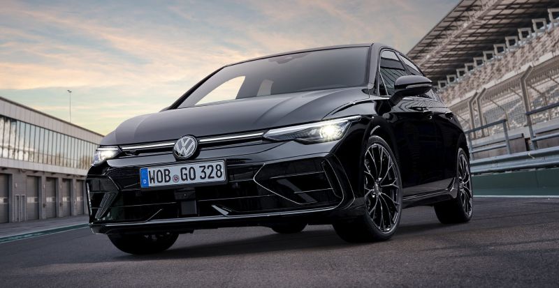 Golf R Black Edition
