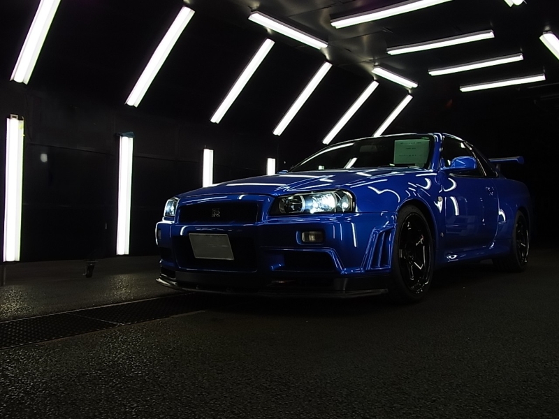 日産スカイラインR34GT-R　