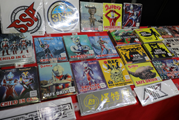 ウルトラマン&エヴァンゲリオンとのコラボアイテムは手に入れた!?
